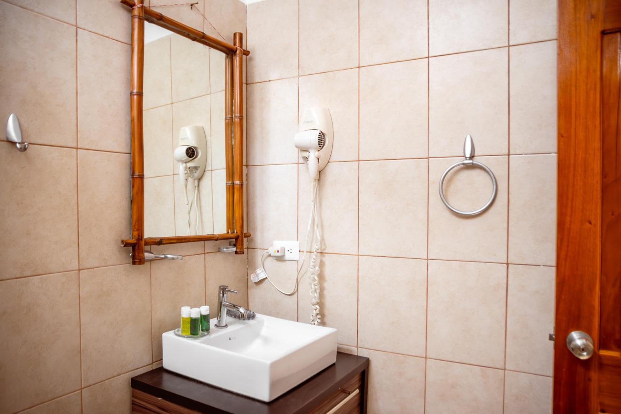Hotel Miconia Puerto Baquerizo Moreno Εξωτερικό φωτογραφία